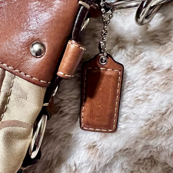 Coach Shoulder Bag - Picture 7 of 10